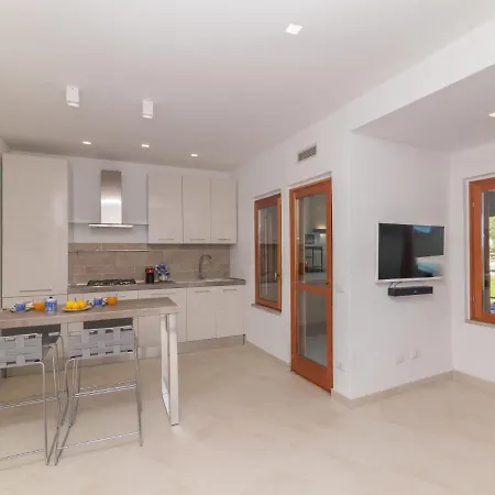 Appartamento Lidia Capo Ceraso By Interhome *